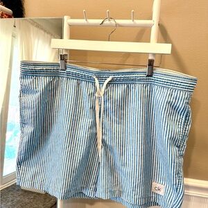 Calvin Klein Light Blue & White Striped Men’s Hybrid Shorts